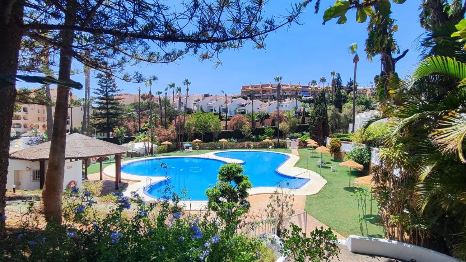 Benalgolf Lovely Apartment In Benalmadena With Sea Views, Excellent Wifi Connection, Private Backyard With Bbq Экстерьер фото